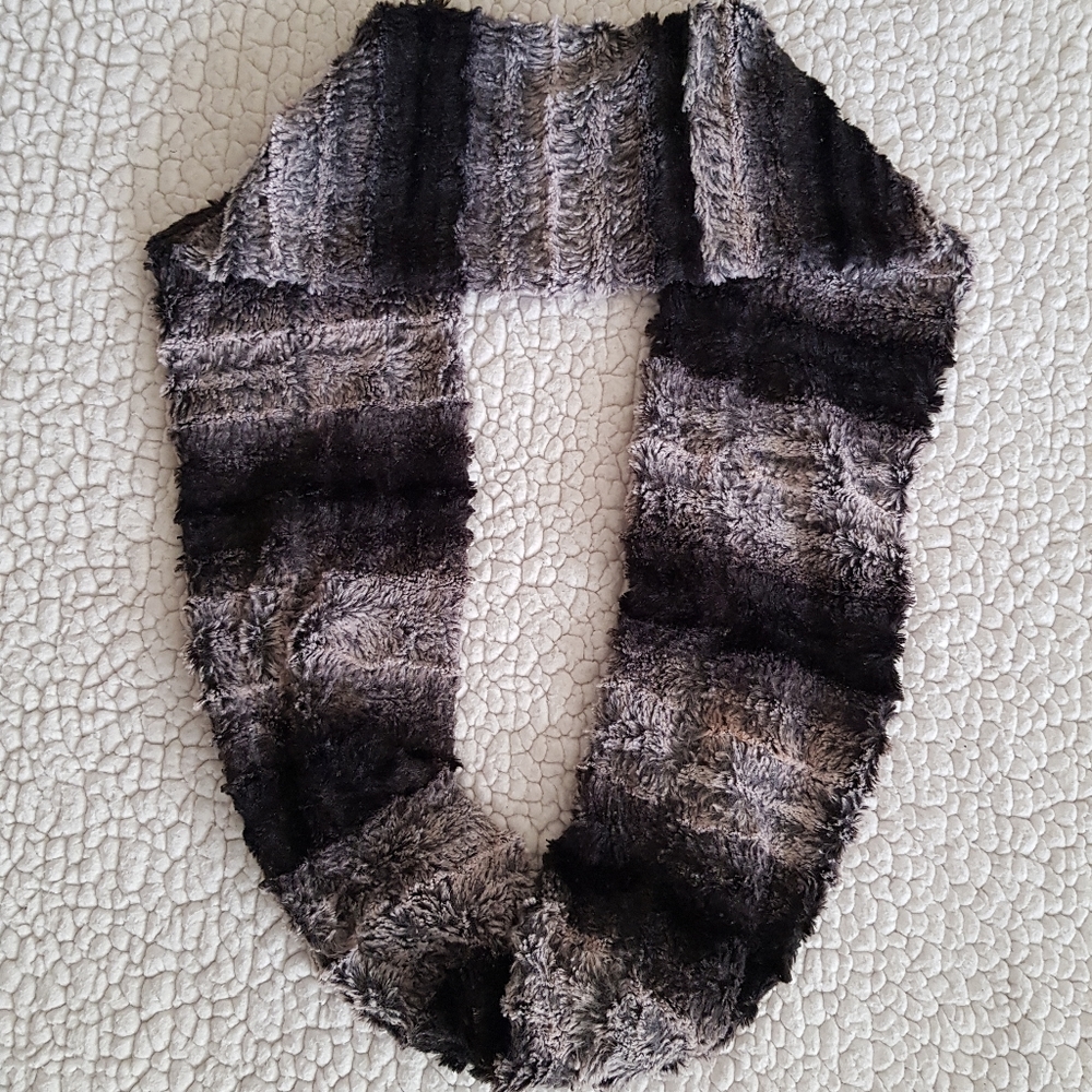 Scarf - Picture 2 of 2